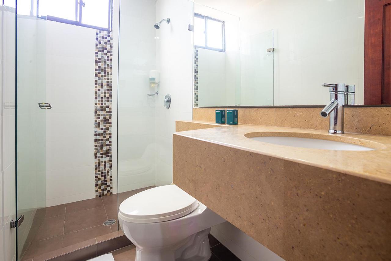 Ayenda Hotel Carivdi Sincelejo Exteriör bild