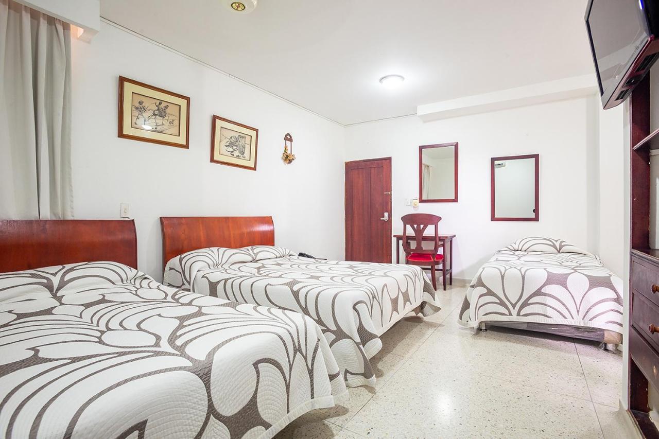 Ayenda Hotel Carivdi Sincelejo Exteriör bild